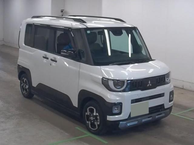 2026 Mitsubishi Delica Mini G - photo 1 2026 Mitsubishi Delica Mini G Sedan for sale, Japanese used car export - photo 1 of 9 | GULJI TRADERS