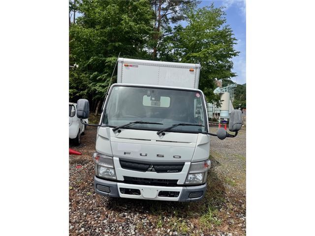 2014 Mitsubishi Fuso Canter - photo 1 2014 Mitsubishi Fuso Canter White Truck for sale, Japanese used car export | GULJI TRADERS
