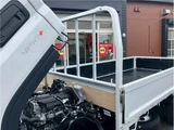 2026 Mitsubishi Fuso Canter 2-ton capacity, flatbed, low-floor, manual transmission (MT5), under 5 tons. White Truck for sale, Japanese used car export - photo 30 of 69 | GULJI TRADERS