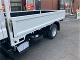 2026 Mitsubishi Fuso Canter 2-ton capacity, flatbed, low-floor, manual transmission (MT5), under 5 tons. White Truck for sale, Japanese used car export - photo 18 of 69 | GULJI TRADERS