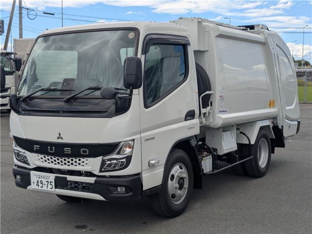 2026 Mitsubishi Fuso Canter Other Truck for sale, Japanese used car export | GULJI TRADERS