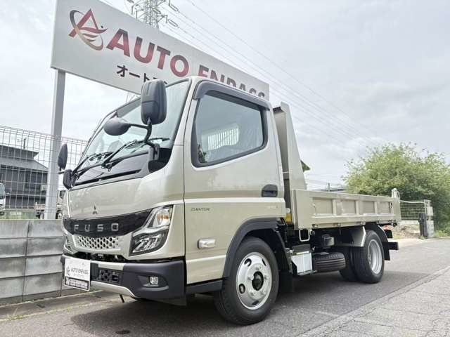 2026 Mitsubishi Fuso Canter - photo 1 2026 Mitsubishi Fuso Canter Silver Truck for sale, Japanese used car export | GULJI TRADERS