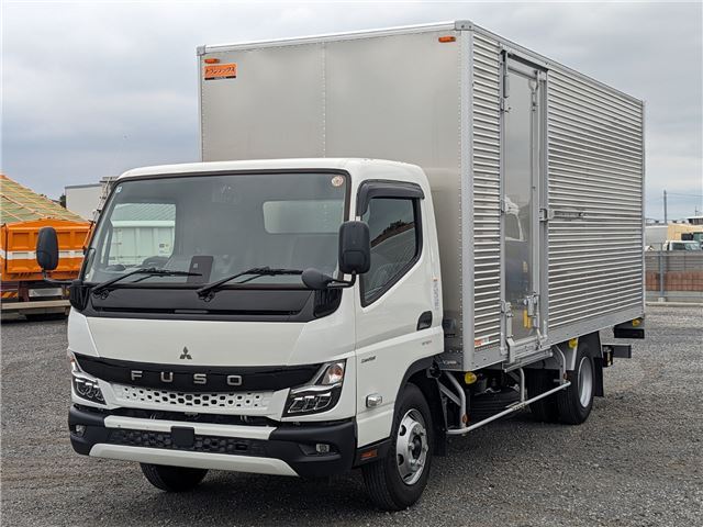 2026 Mitsubishi Fuso Canter - photo 1 2026 Mitsubishi Fuso Canter Other Truck for sale, Japanese used car export | GULJI TRADERS