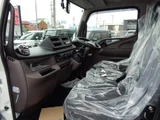 2026 Mitsubishi Fuso Canter 2-ton flatbed low-floor truck White Truck for sale, Japanese used car export - photo 9 of 20 | GULJI TRADERS