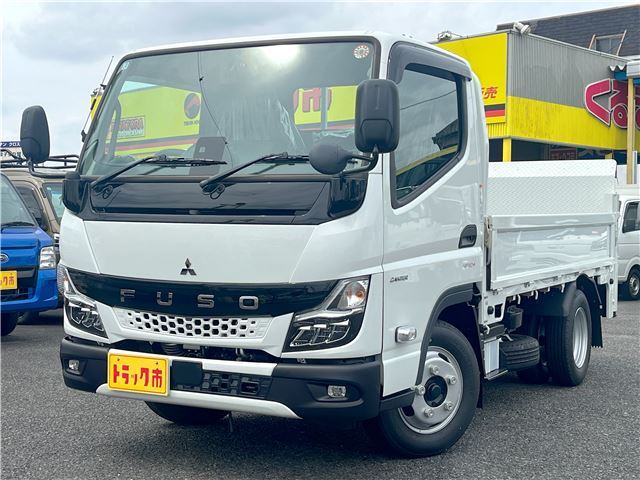 2026 Mitsubishi Fuso Canter 2-ton flatbed with vertical gate, collision mitigation braking, 5-speed manual transmission, unused vehicle. - photo 1 2026 Mitsubishi Fuso Canter 2-ton flatbed with vertical gate, collision mitigation braking, 5-speed manual transmission, unused vehicle. White Truck for sale, Japanese used car export | GULJI TRADERS