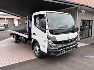 2026 Mitsubishi Fuso Canter White Truck for sale, Japanese used car export - photo 1 of 30 | GULJI TRADERS