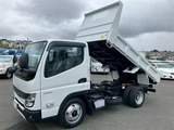 2026 Mitsubishi Fuso Canter 2.0t low-bed dump truck White Truck for sale, Japanese used car export - photo 14 of 30 | GULJI TRADERS