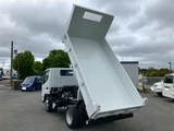 2026 Mitsubishi Fuso Canter 2.0t low-bed dump truck White Truck for sale, Japanese used car export - photo 19 of 30 | GULJI TRADERS