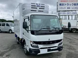 2026 Mitsubishi Fuso Canter 2-ton short-wheelbase refrigerated/frozen vehicle White Truck for sale, Japanese used car export - photo 3 of 30 | GULJI TRADERS