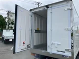 2026 Mitsubishi Fuso Canter 2-ton short-wheelbase refrigerated/frozen vehicle White Truck for sale, Japanese used car export - photo 10 of 30 | GULJI TRADERS