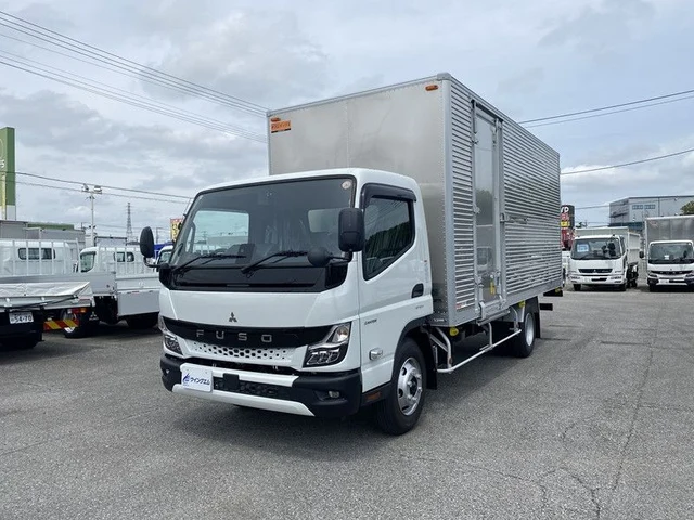 2026 Mitsubishi Fuso Canter 2WD - photo 1 2026 Mitsubishi Fuso Canter 2WD White Truck for sale, Japanese used car export | GULJI TRADERS