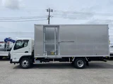 2026 Mitsubishi Fuso Canter 2WD White Truck for sale, Japanese used car export - photo 4 of 21 | GULJI TRADERS
