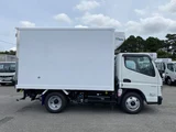 2026 Mitsubishi Fuso Canter Low temperature, no power gate, not applicable, 2WD White Truck for sale, Japanese used car export - photo 5 of 21 | GULJI TRADERS