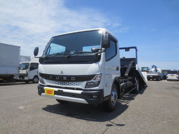 2026 Mitsubishi Fuso Canter - photo 1 2026 Mitsubishi Fuso Canter White Truck for sale, Japanese used car export | GULJI TRADERS