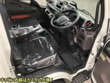 2026 Mitsubishi Fuso Canter Other Truck for sale, Japanese used car export - photo 8 of 21 | GULJI TRADERS