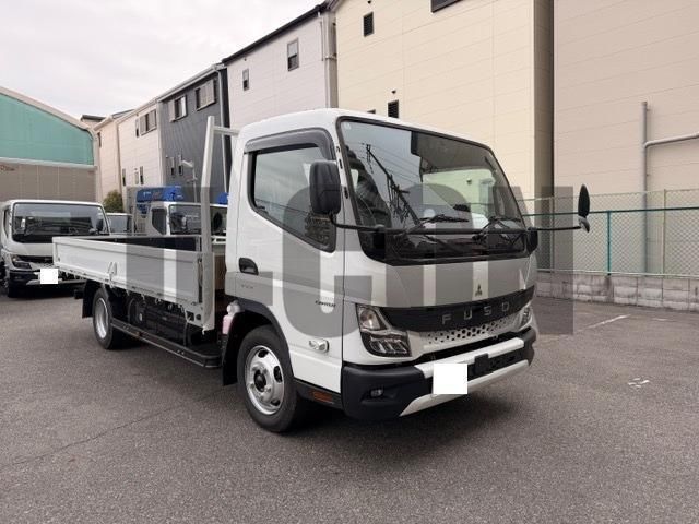 2026 Mitsubishi Fuso Canter 3-ton wide-long flatbed truck, 5-speed manual transmission. - photo 1 2026 Mitsubishi Fuso Canter 3-ton wide-long flatbed truck, 5-speed manual transmission. Other Truck for sale, Japanese used car export - photo 1 of 21 | GULJI TRADERS