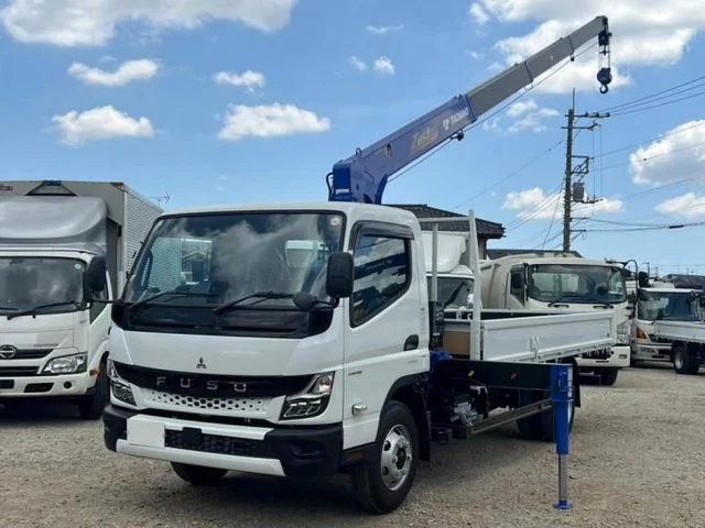 2026 Mitsubishi Fuso Canter Other Truck for sale, Japanese used car export | GULJI TRADERS