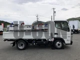 2026 Mitsubishi Fuso Canter Other Truck for sale, Japanese used car export - photo 13 of 21 | GULJI TRADERS