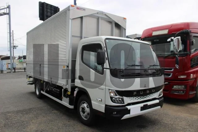 2026 Mitsubishi Fuso Canter Other Truck for sale, Japanese used car export | GULJI TRADERS