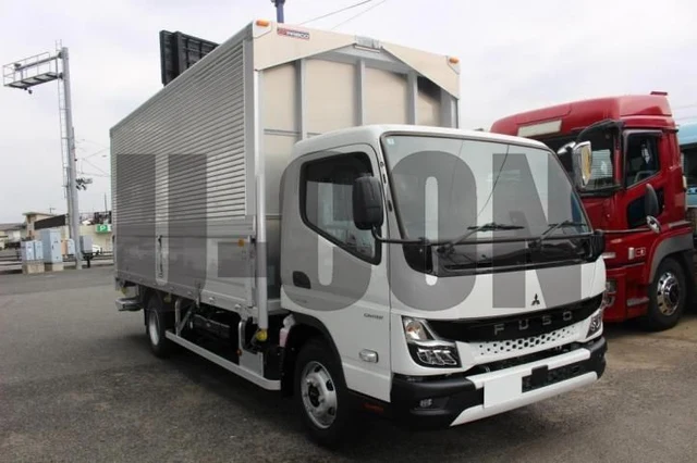 2026 Mitsubishi Fuso Canter Other Truck for sale, Japanese used car export | GULJI TRADERS