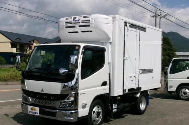 2026 Mitsubishi Fuso Canter - photo 1 2026 Mitsubishi Fuso Canter Other Truck for sale, Japanese used car export | GULJI TRADERS