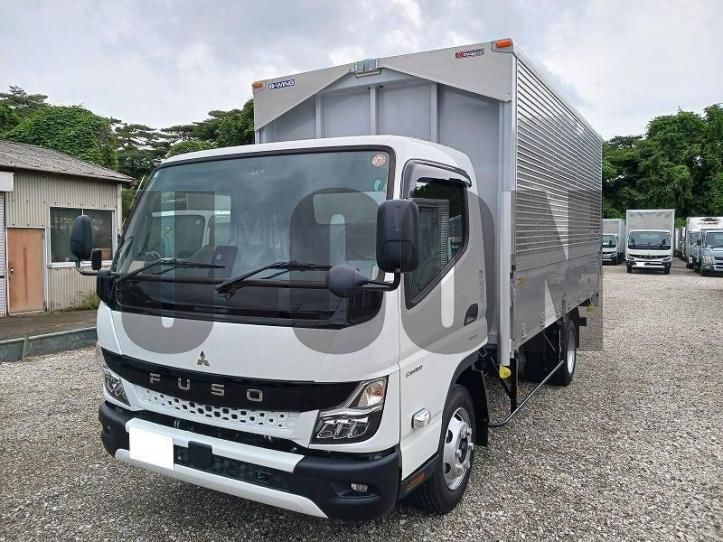 2026 Mitsubishi Fuso Canter - photo 1 2026 Mitsubishi Fuso Canter Other Truck for sale, Japanese used car export - photo 1 of 21 | GULJI TRADERS