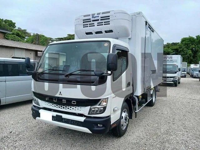 2026 Mitsubishi Fuso Canter Other Truck for sale, Japanese used car export | GULJI TRADERS