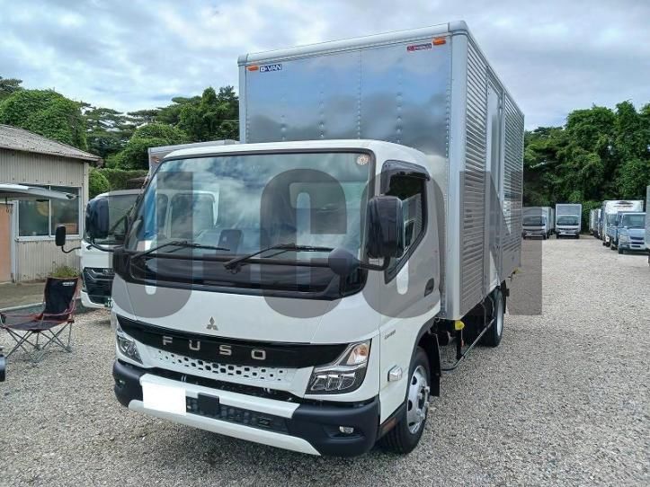2026 Mitsubishi Fuso Canter - photo 1 2026 Mitsubishi Fuso Canter Other Truck for sale, Japanese used car export - photo 1 of 21 | GULJI TRADERS