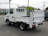 2026 Mitsubishi Fuso Canter Double cab, 2-ton capacity, power steering (PG) White Truck for sale, Japanese used car export - photo 4 of 20 | GULJI TRADERS