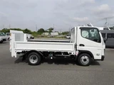 2026 Mitsubishi Fuso Canter Flatbed truck, 2-ton capacity, PG (Power Load) White Truck for sale, Japanese used car export - photo 8 of 20 | GULJI TRADERS