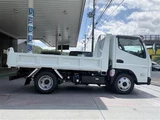 2026 Mitsubishi Fuso Canter Standard Dump White Truck for sale, Japanese used car export - photo 4 of 9 | GULJI TRADERS
