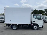 2026 Mitsubishi Fuso Canter Refrigerated and frozen trucks White Truck for sale, Japanese used car export - photo 5 of 8 | GULJI TRADERS