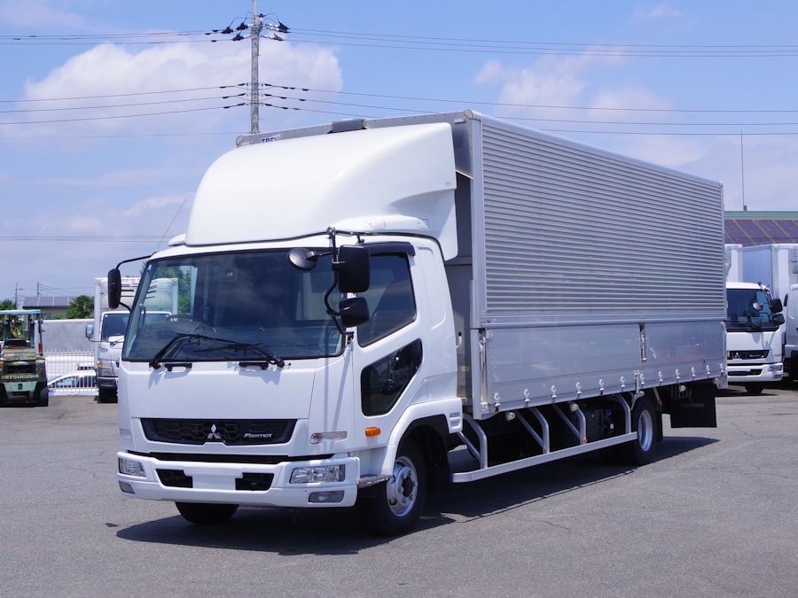 2019 Mitsubishi Fuso Fighter 2WD Truck for sale, Japanese used car export - photo 1 of 25 | GULJI TRADERS