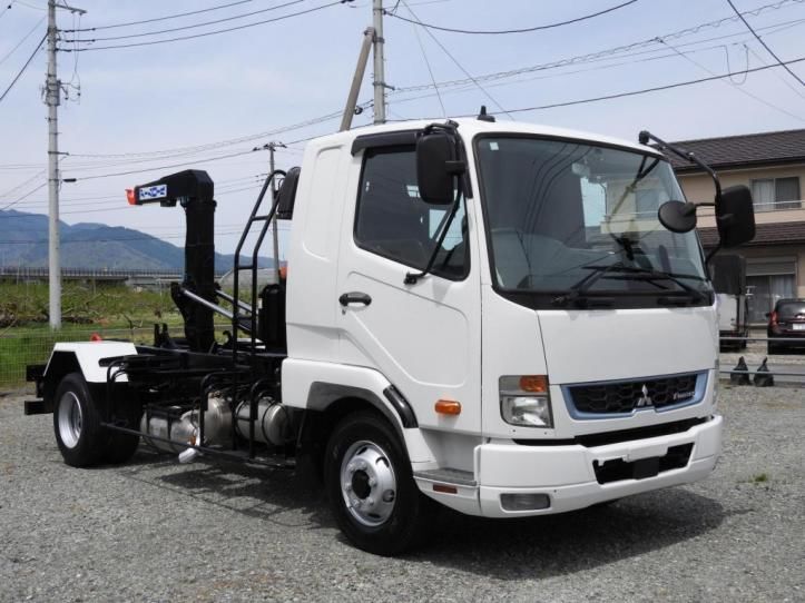 2020 Mitsubishi Fuso Fighter - photo 1 2020 Mitsubishi Fuso Fighter Truck for sale, Japanese used car export - photo 1 of 21 | GULJI TRADERS