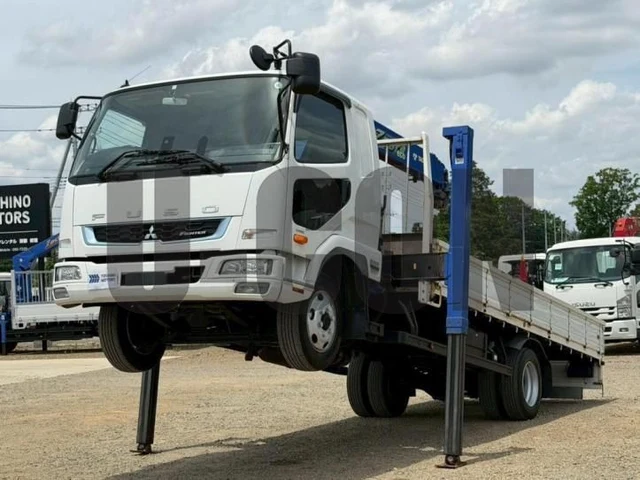 2020 Mitsubishi Fuso Fighter - photo 1 2020 Mitsubishi Fuso Fighter Truck for sale, Japanese used car export | GULJI TRADERS