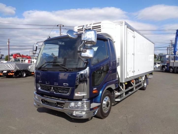 2021 Mitsubishi Fuso Fighter Truck for sale, Japanese used car export - photo 1 of 21 | GULJI TRADERS