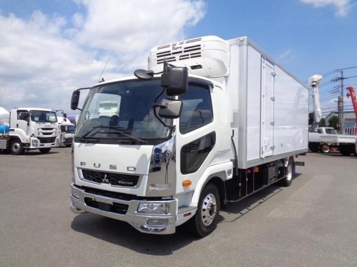 2022 Mitsubishi Fuso Fighter Truck for sale, Japanese used car export - photo 1 of 21 | GULJI TRADERS