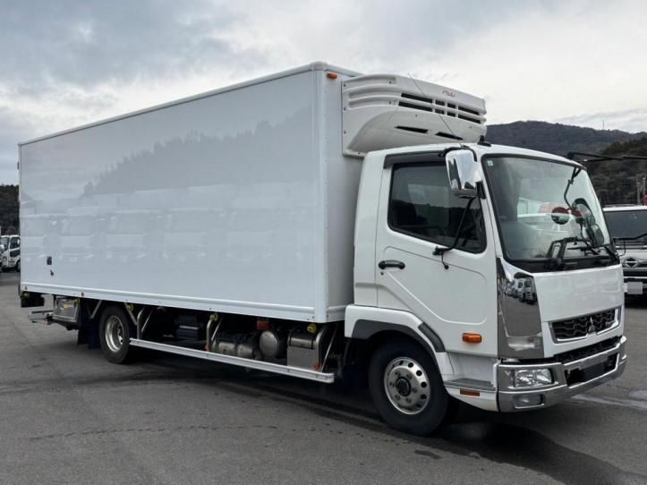 2023 Mitsubishi Fuso Fighter Truck for sale, Japanese used car export - photo 1 of 21 | GULJI TRADERS