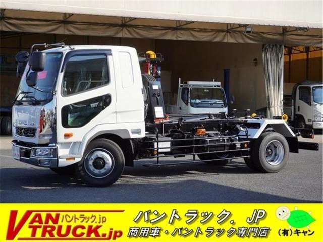 2024 Mitsubishi Fuso Fighter - photo 1 2024 Mitsubishi Fuso Fighter Truck for sale, Japanese used car export - photo 1 of 38 | GULJI TRADERS