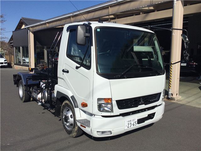 2025 Mitsubishi Fuso Fighter 3.55t Truck for sale, Japanese used car export - photo 1 of 10 | GULJI TRADERS