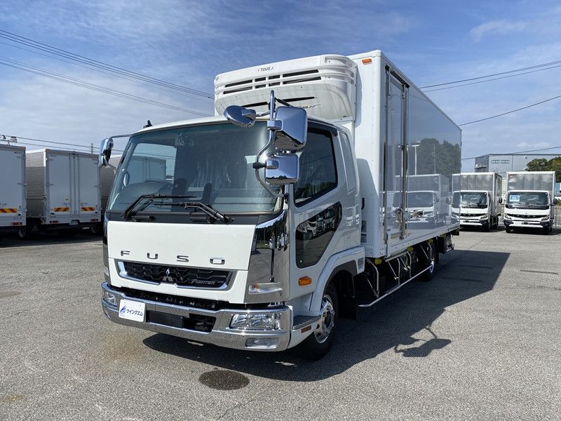 2025 Mitsubishi Fuso Fighter 2WD Truck for sale, Japanese used car export - photo 1 of 21 | GULJI TRADERS