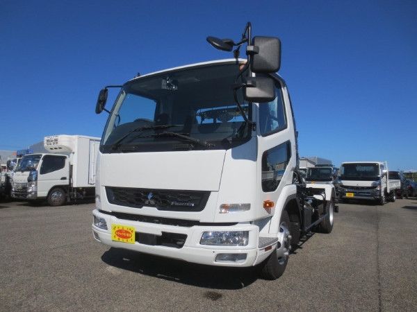 2025 Mitsubishi Fuso Fighter Truck for sale, Japanese used car export - photo 1 of 20 | GULJI TRADERS
