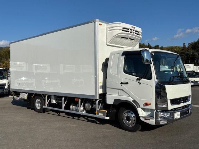 2025 Mitsubishi Fuso Fighter E/G Truck for sale, Japanese used car export - photo 1 of 18 | GULJI TRADERS