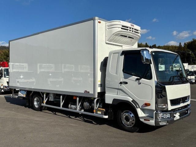 2025 Mitsubishi Fuso Fighter E/G - photo 1 2025 Mitsubishi Fuso Fighter E/G Truck for sale, Japanese used car export - photo 1 of 21 | GULJI TRADERS