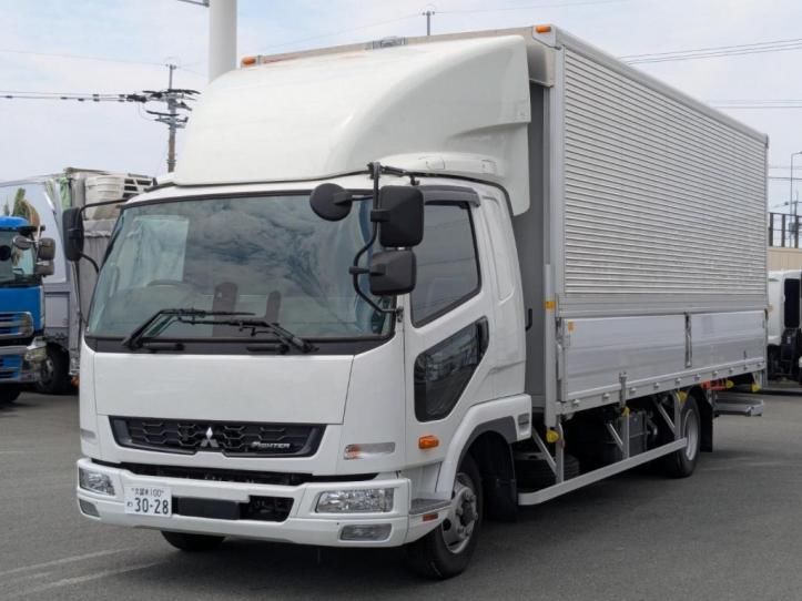 2025 Mitsubishi Fuso Fighter Truck for sale, Japanese used car export - photo 1 of 21 | GULJI TRADERS