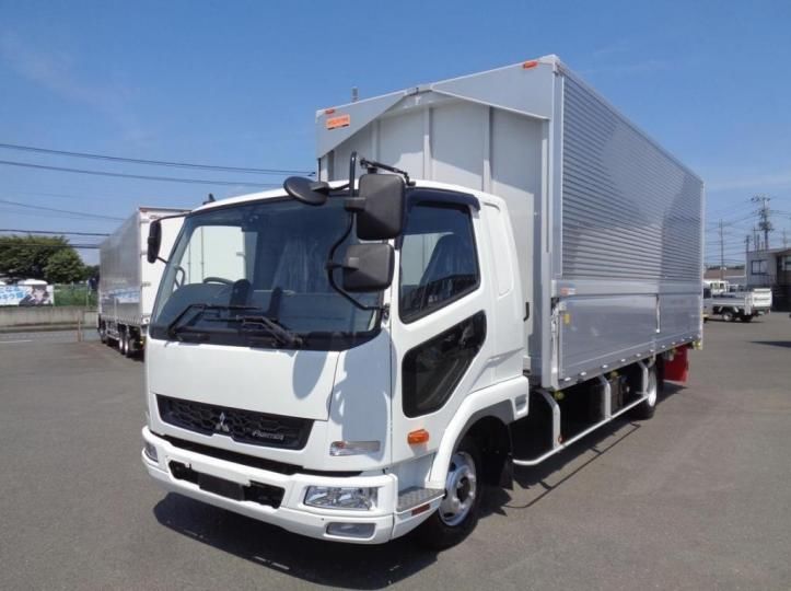 2025 Mitsubishi Fuso Fighter Truck for sale, Japanese used car export - photo 1 of 21 | GULJI TRADERS