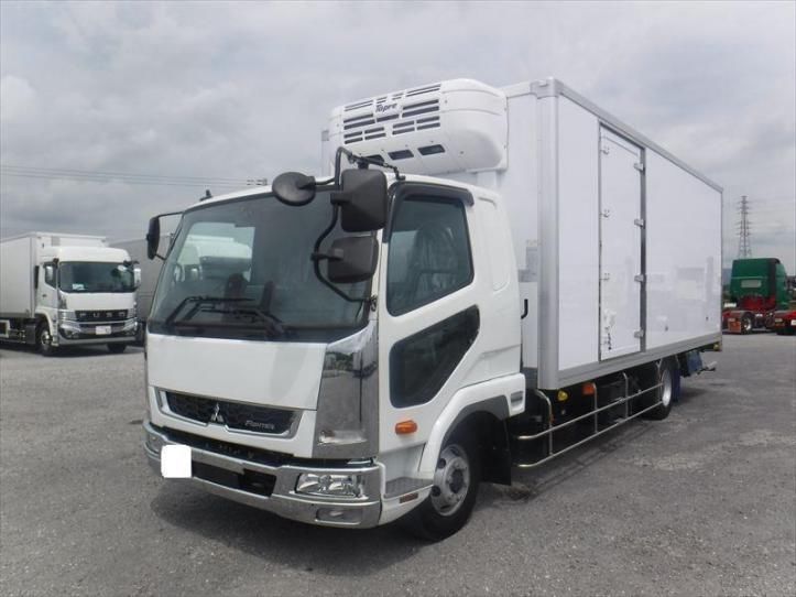 2025 Mitsubishi Fuso Fighter Truck for sale, Japanese used car export - photo 1 of 21 | GULJI TRADERS