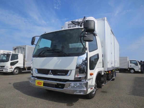 2026 Mitsubishi Fuso Fighter 2WD - photo 1 2026 Mitsubishi Fuso Fighter 2WD Truck for sale, Japanese used car export - photo 1 of 23 | GULJI TRADERS