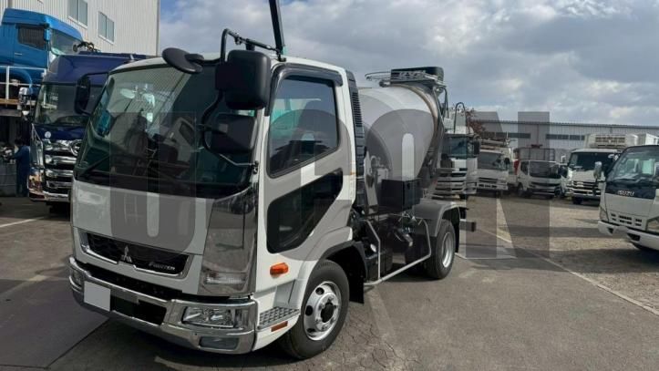 2026 Mitsubishi Fuso Fighter Truck for sale, Japanese used car export - photo 1 of 21 | GULJI TRADERS