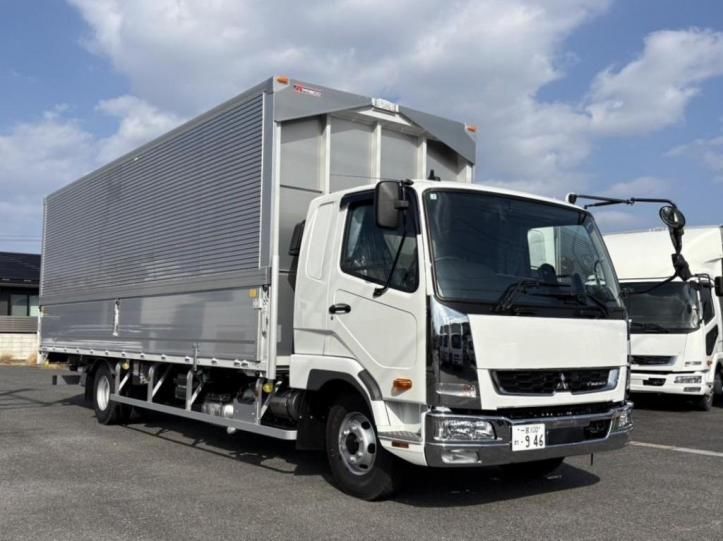 2026 Mitsubishi Fuso Fighter Truck for sale, Japanese used car export - photo 1 of 21 | GULJI TRADERS
